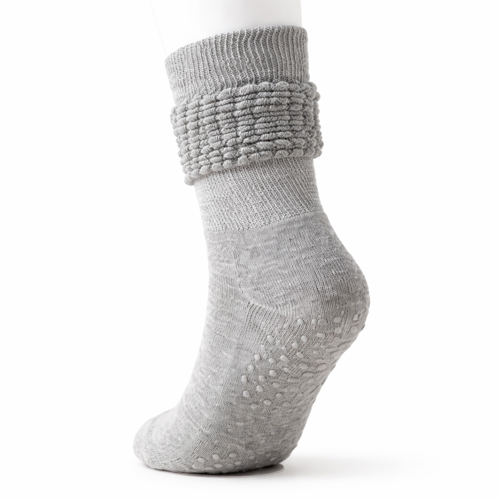 Pilnora™ Essential Long Grip Socks – Pilates & Yoga