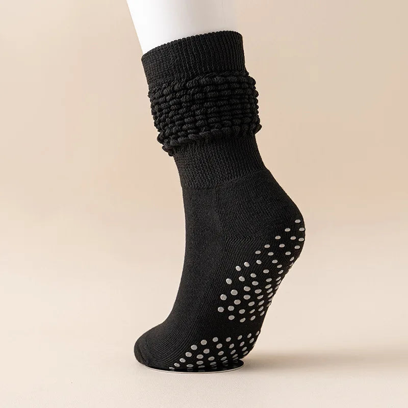 Pilnora™ Essential Long Grip Socks – Pilates & Yoga